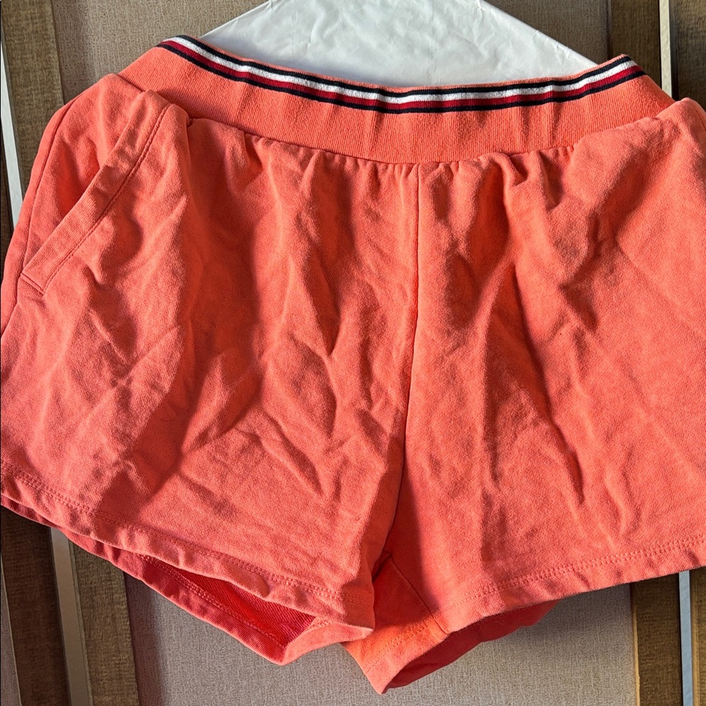 FINAL MARKDOWN Tommy Hilfiger Coral French terry Athletic Shorts medium
